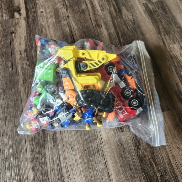 Paw Patrol Action Figure And Vehicle Set - Large - Picture 9 of 9